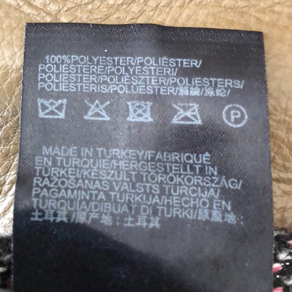 Mexx Classy 17.5” Length Skirt, Size 8, EUC - Picture 7 of 7